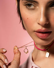 Carica l'immagine nel visualizzatore di Gallery, Charm CUFFIE