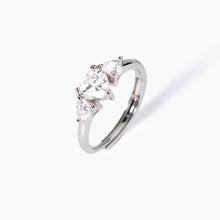 Carica l'immagine nel visualizzatore di Gallery, Anello MABINA in argento con zirconi cuore LOVELY