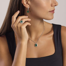 Carica l'immagine nel visualizzatore di Gallery, Girocollo MABINA con smeraldo sintetico e zirconi Desiderio Infinito