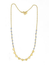 Carica l'immagine nel visualizzatore di Gallery, Collana Sacramore cuori azzurra e cristalli