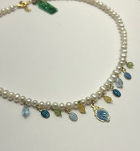 Carica l'immagine nel visualizzatore di Gallery, Collana Sacramore Perle con pendenti