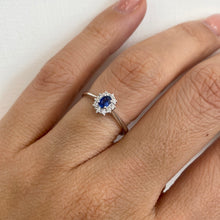 Carica l'immagine nel visualizzatore di Gallery, Anello Mirco Visconti oro bianco, zaffiro e diamanti