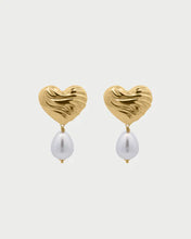 Carica l'immagine nel visualizzatore di Gallery, Coppia di orecchini Cuore Bold Perle