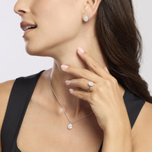 Carica l'immagine nel visualizzatore di Gallery, Anello Mabina in argento con zirconi bianchi COOL OR RÉTRO?