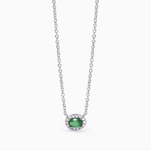Carica l'immagine nel visualizzatore di Gallery, Girocollo Mabina in argento con smeraldo sintetico ovale COOL OR RÉTRO?