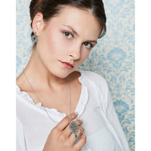 Carica l'immagine nel visualizzatore di Gallery, Collana "Mary Poppins style"