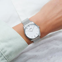 Carica l'immagine nel visualizzatore di Gallery, Orologio donna Cluse 36MM Féroce Mesh White, Silver Colour