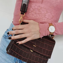 Carica l'immagine nel visualizzatore di Gallery, Orologio donna Cluse 33MM Minuit Mesh White, Rose Gold Colour