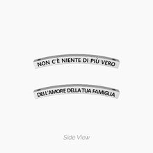 Carica l'immagine nel visualizzatore di Gallery, Bracciale rigido uomo con frase famiglia FAMIGLIA | VERO AMORE