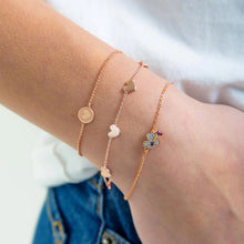 Carica l'immagine nel visualizzatore di Gallery, Bracciale catenella 5 CUORI
