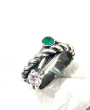 Carica l'immagine nel visualizzatore di Gallery, Anello Sacramore argento e pietre naturali