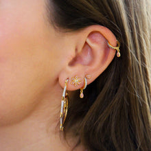 Carica l'immagine nel visualizzatore di Gallery, HELIX PIERCING MINI CERCHIETTO DROP