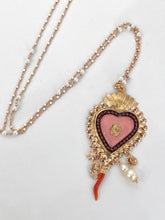 Carica l'immagine nel visualizzatore di Gallery, Collana sacro cuore Sacramore