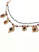 Carica l'immagine nel visualizzatore di Gallery, Girocollo Sacramore argento con pendenti