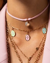 Carica l&#39;immagine nel visualizzatore di Gallery, Charm CROSS COLOUR (+colori)
