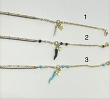 Carica l'immagine nel visualizzatore di Gallery, Bracciale Sacramore con cornetto (+ varianti)
