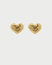Carica l'immagine nel visualizzatore di Gallery, Coppia di orecchini Cuore Bold Small
