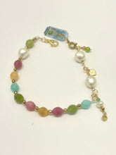 Carica l'immagine nel visualizzatore di Gallery, Bracciale Sacramore Multicolor con perle
