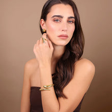 Carica l&#39;immagine nel visualizzatore di Gallery, Bracciale ETRUSCA Contrarié Martellato
