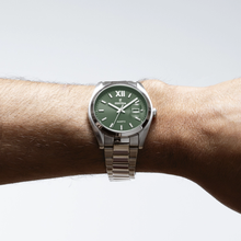 Carica l&#39;immagine nel visualizzatore di Gallery, Orologio FESTINA uomo CLASSICS (+varianti)
