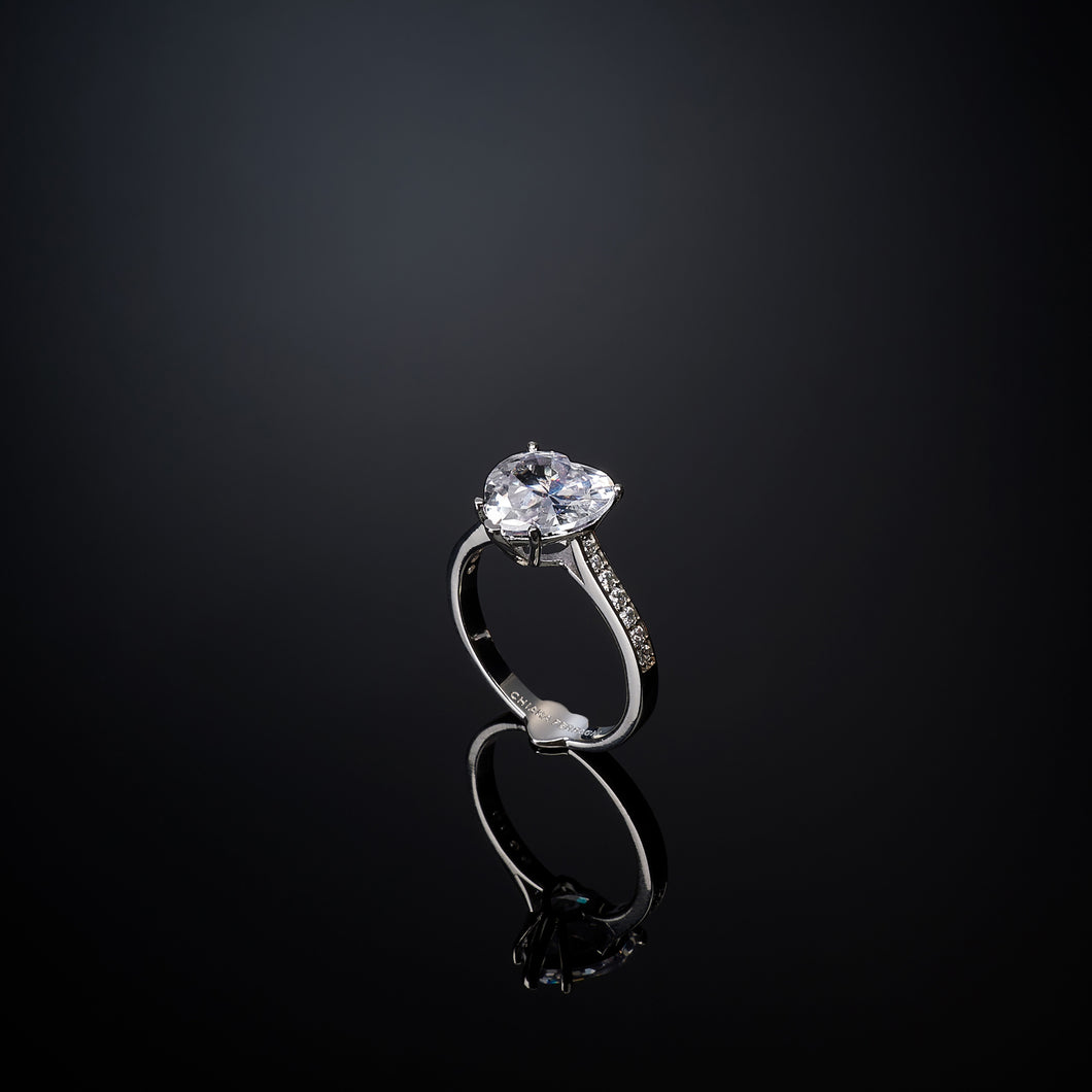 Anello Crystal first love white zirconia